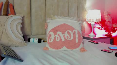 Snapshot of brithanyparker_ chatting on 04-24-26, 07:00 brithanyparker_ online show from 04-24-26, 07:00