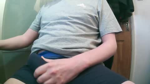 British Tom online show from 11-13-25, 12:20