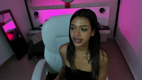 britney_collins_ online show from 06-21-26, 01:24