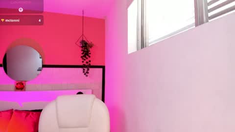 britney_collins_ online show from 06-22-26, 02:14
