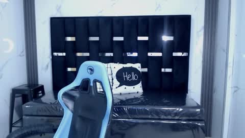 Britney  online show from 03-18-26, 02:37