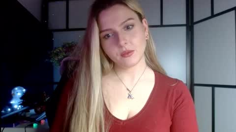 BritneyGlow online show from 12-24-24, 01:59