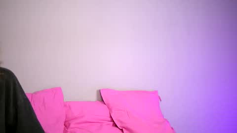 britneyhudson online show from 10-27-25, 05:00