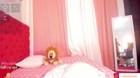 brittany 25 years old  happy as a worm  online show from 03-06-25, 10:41