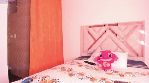 brittany 25 years old  happy as a worm  online show from 06-13-26, 06:55