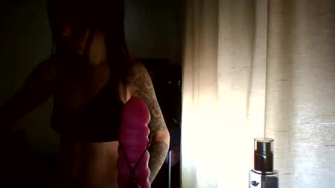 Snapshot of brittanylove1508 chatting on 05-22-26, 04:45 Brittany Love online show from 05-22-26, 04:45