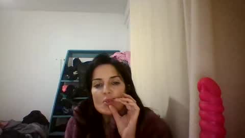 Snapshot of brittanylove1508 chatting on 05-27-26, 01:57 Brittany Love online show from 05-27-26, 01:57