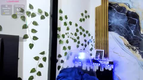 brittanyy20 online show from 02-12-26, 10:54