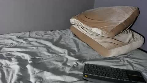 brockhurn_ online show from 06-17-26, 03:42