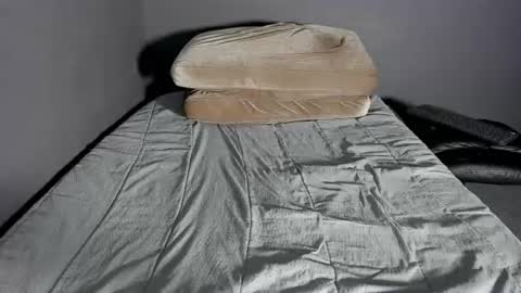 brockhurn_ online show from 06-25-26, 04:11