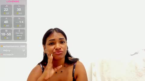 Perla online show from 07-23-26, 01:58