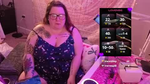 Madam Brooke online show from 04-15-26, 01:23