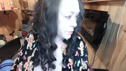 Snapshot of brookeride chatting on 09-23-25, 11:24 BrookeRide online show from 09-23-25, 11:24