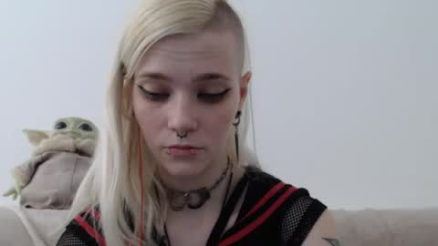 Snapshot of brookewylde_20 chatting on 05-09-26, 11:15 brookewylde_20 online show from 05-09-26, 11:15