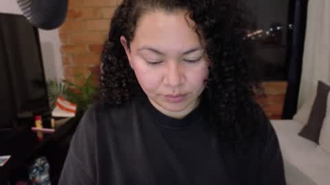 Snapshot of broonte chatting on 07-31-26, 02:22 Miss online show from 07-31-26, 02:22