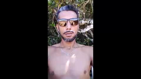 Snapshot of brow1704 chatting on 06-07-26, 01:59 Moreno Lost online show from 06-07-26, 01:59