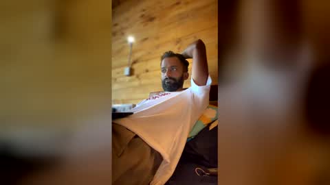 Snapshot of brownboydick111 chatting on 02-07-26, 08:18 bbc online show from 02-07-26, 08:18