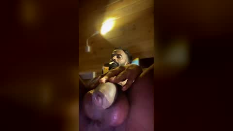 Snapshot of brownboydick111 chatting on 02-11-26, 06:46 bbc online show from 02-11-26, 06:46