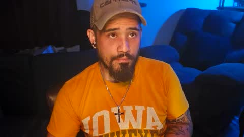 Snapshot of brownboyt chatting on 05-07-26, 01:11 brownboyt online show from 05-07-26, 01:11
