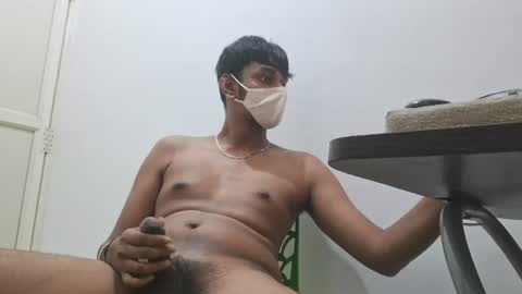 brownguy2505 online show from 06-30-26, 05:58