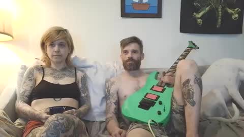 Snapshot of brt37 chatting on 02-05-26, 12:59 Canadiantryoncouple online show from 02-05-26, 12:59