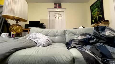 Snapshot of brt37 chatting on 02-20-26, 06:19 Canadiantryoncouple online show from 02-20-26, 06:19