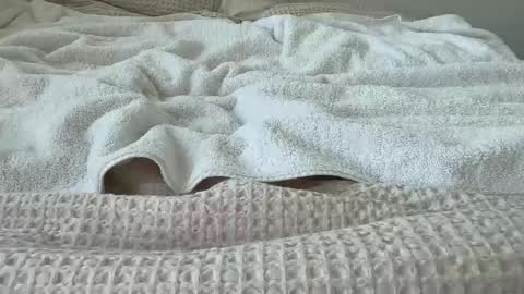 tall smooth vers gay online show from 01-12-25, 04:18