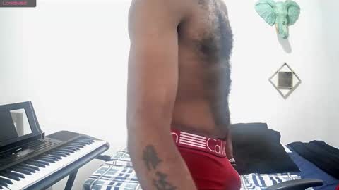 bruce_1111 online show from 10-29-25, 09:38