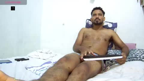 Snapshot of bruce_bigg chatting on 07-07-26, 10:19 Bruce online show from 07-07-26, 10:19