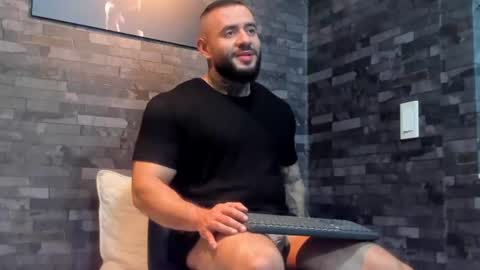 brucedallas online show from 07-11-26, 05:32