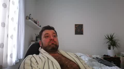 Snapshot of brucemf chatting on 05-13-26, 05:21 Bruce online show from 05-13-26, 05:21