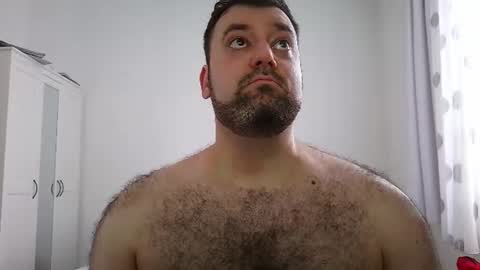 Snapshot of brucemf chatting on 06-18-26, 04:00 Bruce online show from 06-18-26, 04:00