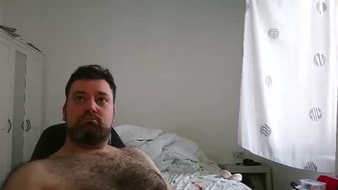 Snapshot of brucemf chatting on 07-02-26, 06:36 Bruce online show from 07-02-26, 06:36