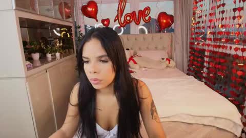 Bruna Ferrazz online show from 02-13-26, 09:33