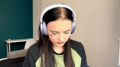 Snapshot of brunaceasor chatting on 05-05-26, 01:08 Luna online show from 05-05-26, 01:08