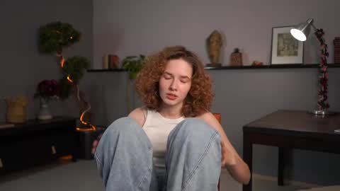 Tess online show from 04-16-26, 09:39