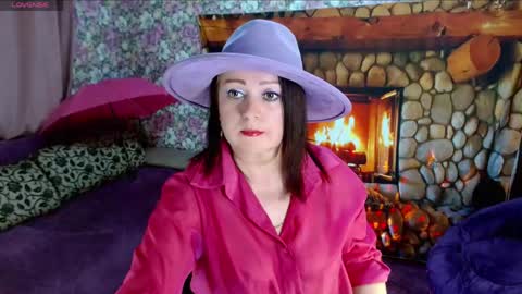 Julia online show from 05-22-26, 09:20