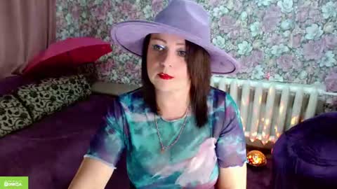 Julia online show from 06-24-26, 07:35