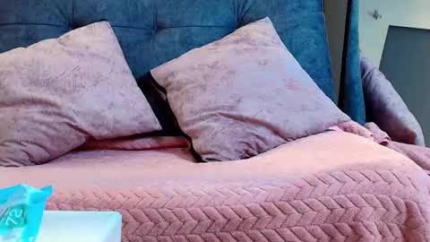 Brunette online show from 02-09-26, 12:42