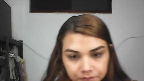 Snapshot of brunette_dan chatting on 12-14-24, 09:07 norma online show from 12-14-24, 09:07