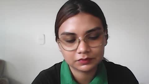 Snapshot of brunette_dan chatting on 01-03-25, 01:03 norma online show from 01-03-25, 01:03