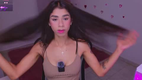 SARAH  online show from 02-22-26, 02:24