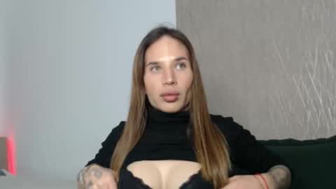 Luna online show from 01-11-26, 05:07