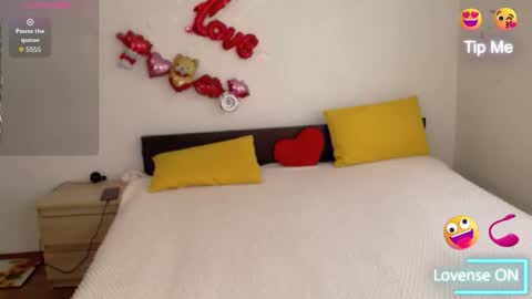 Ellis online show from 10-26-25, 07:03