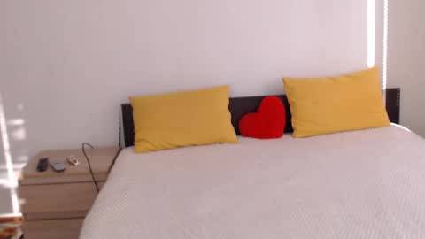 Ellis online show from 03-01-26, 07:21