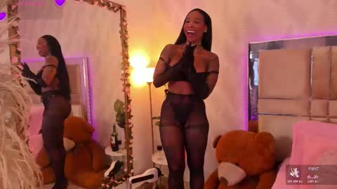 Brenda online show from 11-08-25, 08:03