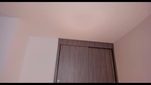 Snapshot of brunnahart chatting on 12-24-24, 12:00 online show from 12-24-24, 12:00