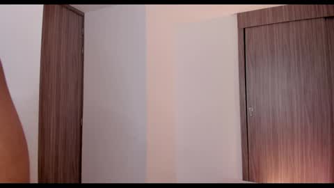 Snapshot of brunnahart chatting on 12-29-24, 08:37 online show from 12-29-24, 08:37