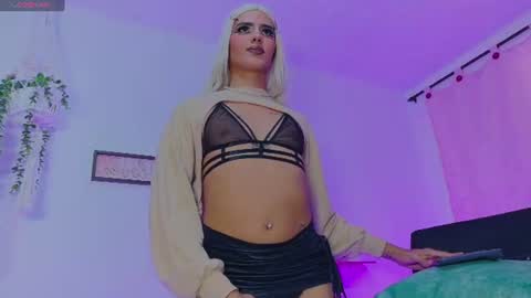 chloe cassie online show from 07-25-26, 03:09