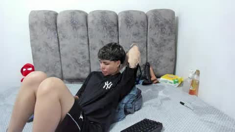 Bruno Cruz online show from 06-14-26, 02:24